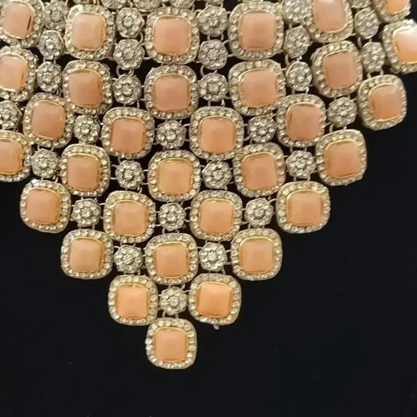 Beautiful Necklace Set , Pair of earring & Mangteeka (Peach Color) - Image 5