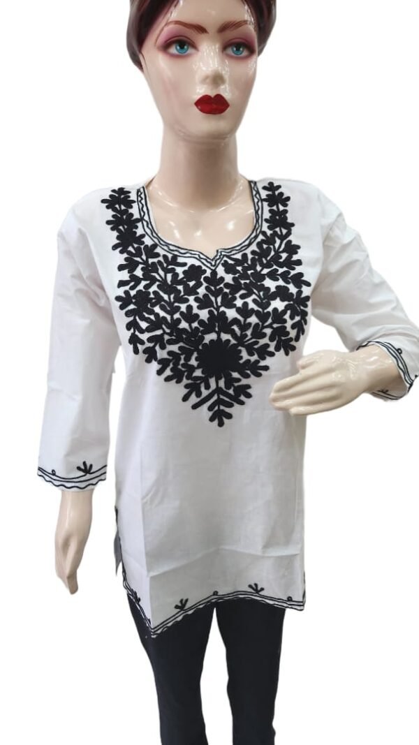 Womens & Girls Casual Regular Short Kurti Top Blend Cotton Embroidery Print (Bust Size : 40 in, Size Length: 44 in)